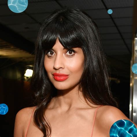 Jameela Jamil on Her Swimsuit Shopping Tips 